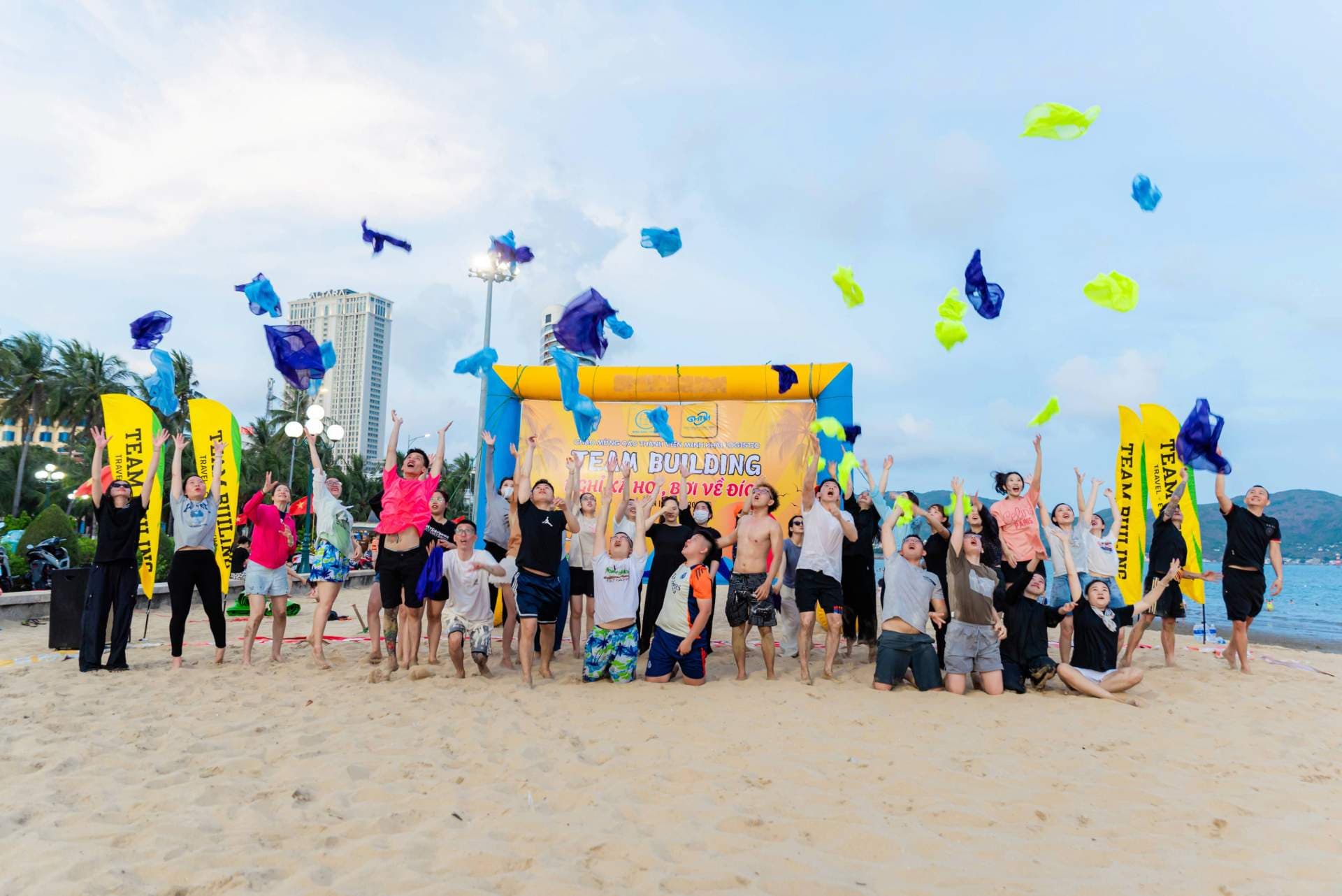 Hoạt động logistics 8