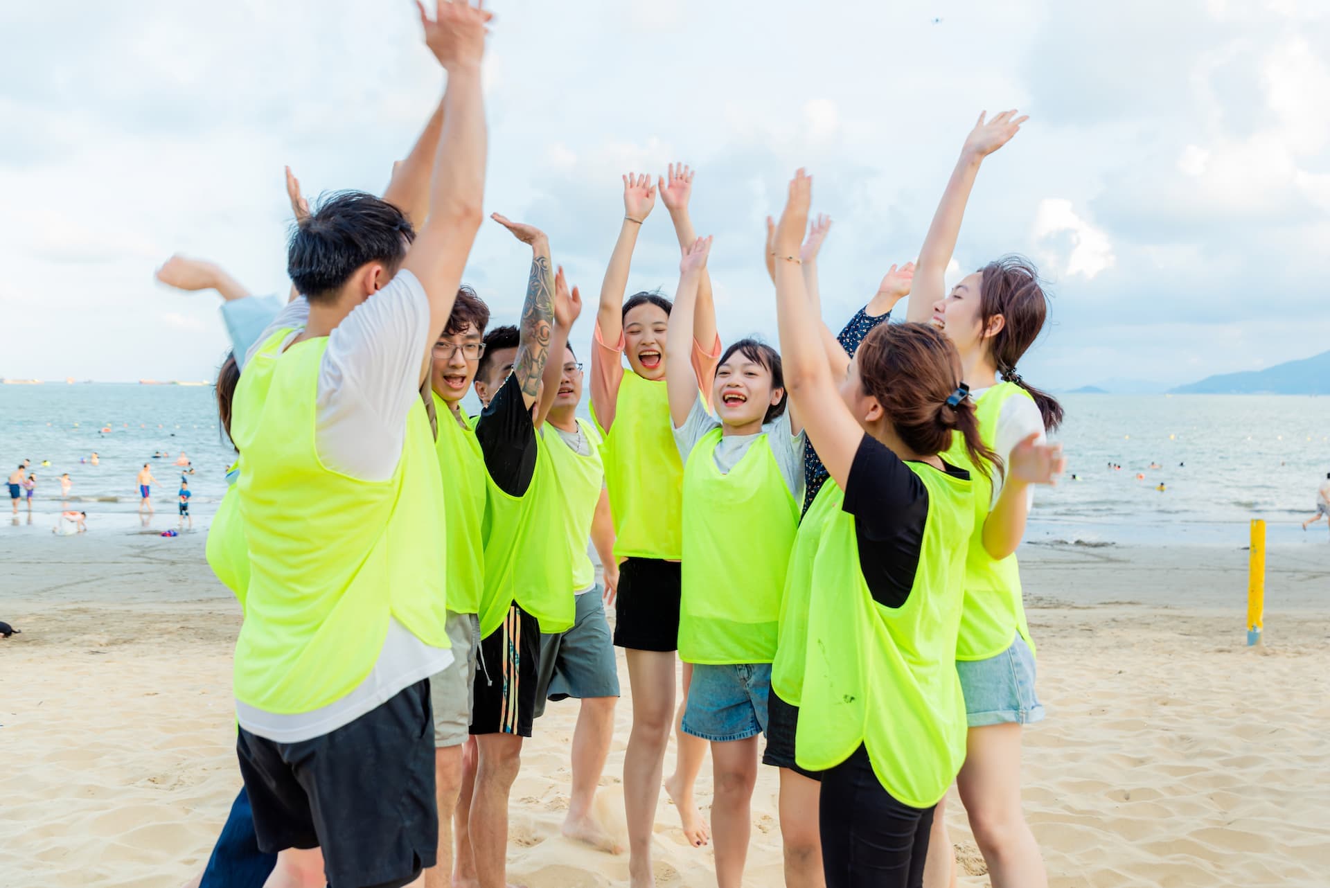 Hoạt động logistics 2